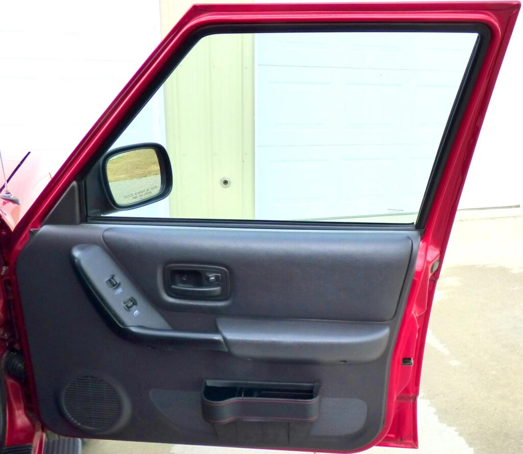 1999 Jeep Cherokee Sport