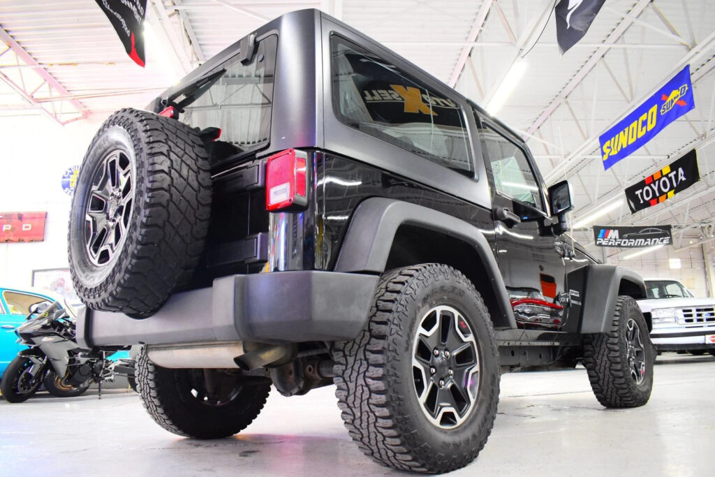 2015 Jeep Wrangler Sport