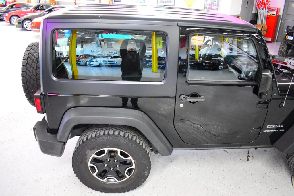 2015 Jeep Wrangler Sport