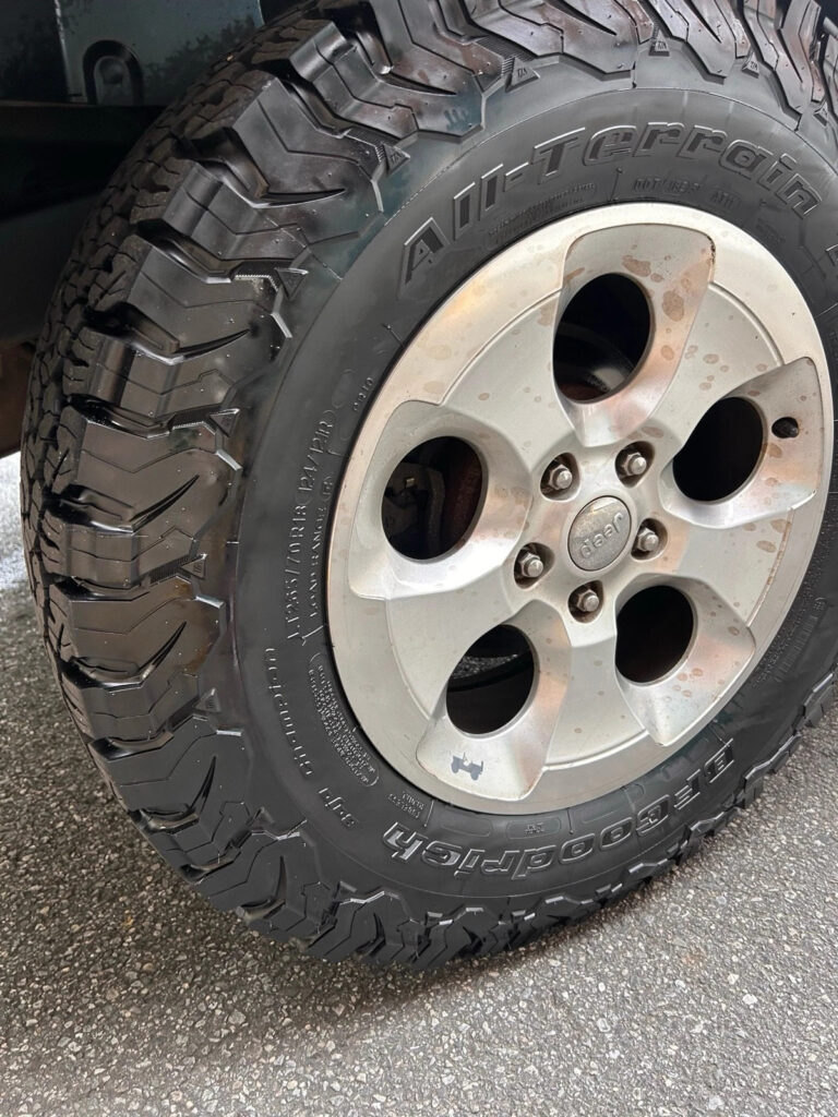 2015 Jeep Wrangler Unlimited Sahara1 Owner 4×4 6 Speed Trans clean Carfax