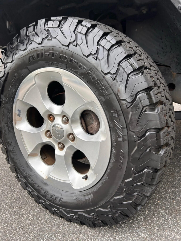 2015 Jeep Wrangler Unlimited Sahara1 Owner 4×4 6 Speed Trans clean Carfax