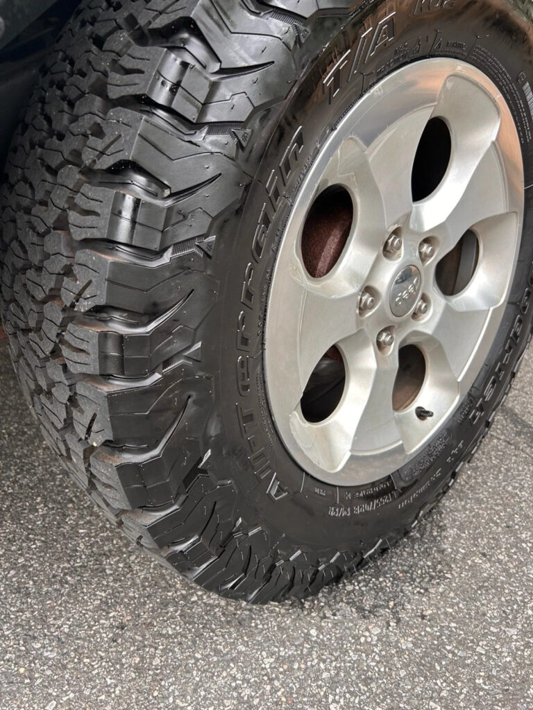 2015 Jeep Wrangler Unlimited Sahara1 Owner 4×4 6 Speed Trans clean Carfax