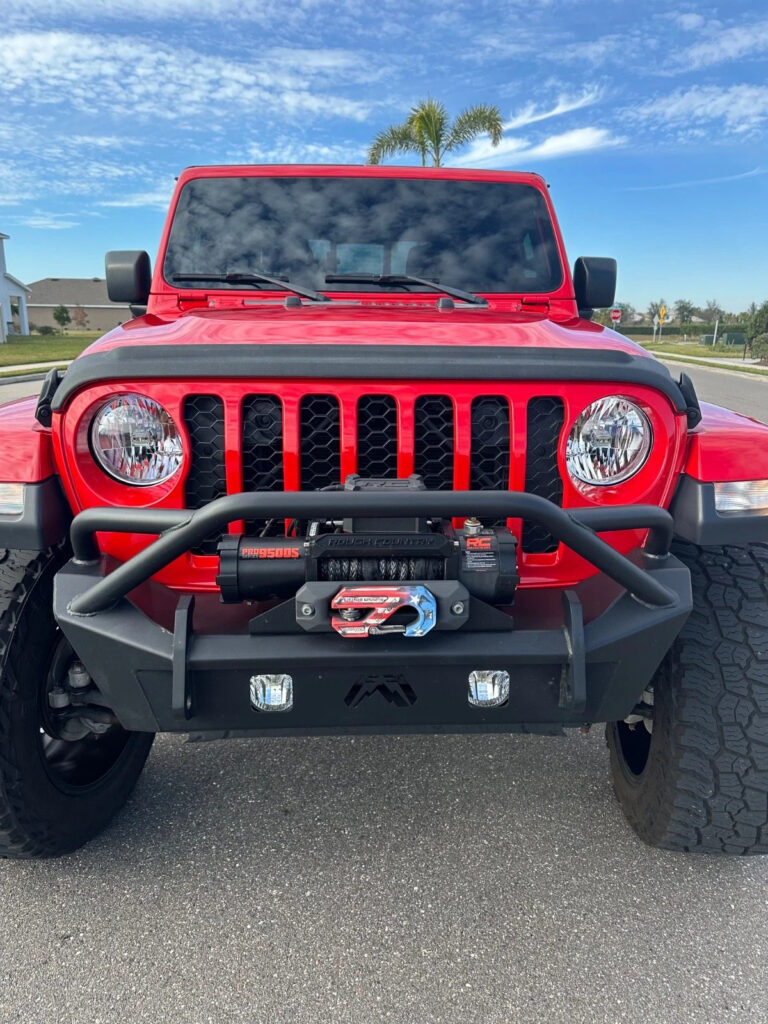 2023 Jeep Gladiator Sport