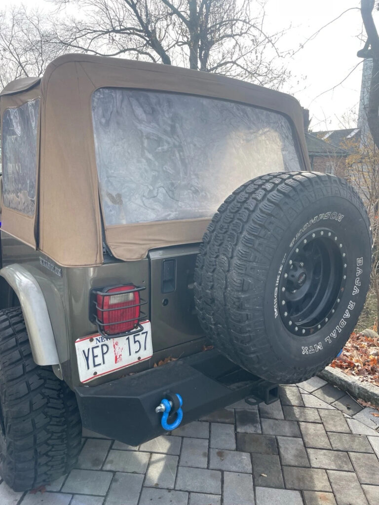 1990 Jeep Wrangler Sahara