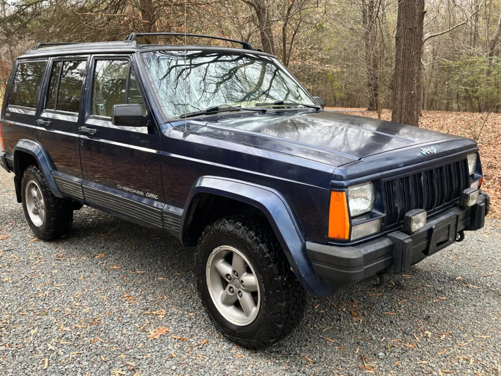 1996 Jeep Cherokee XJ. Rust Free. Only 89k mi.