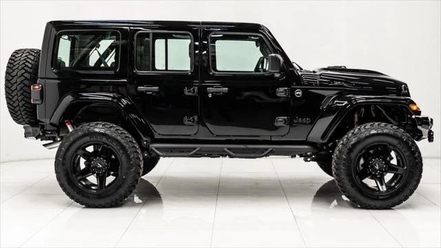 2025 Jeep Wrangler Custom
