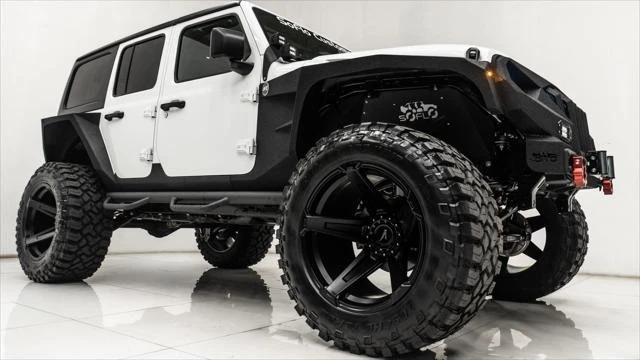 2025 Jeep Wrangler Custom