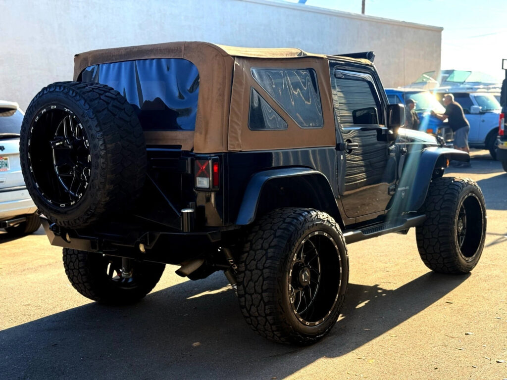 2013 Jeep Wrangler Sahara