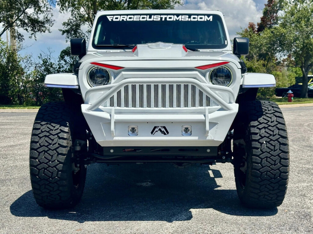 2025 Jeep Wrangler Custom Sahara