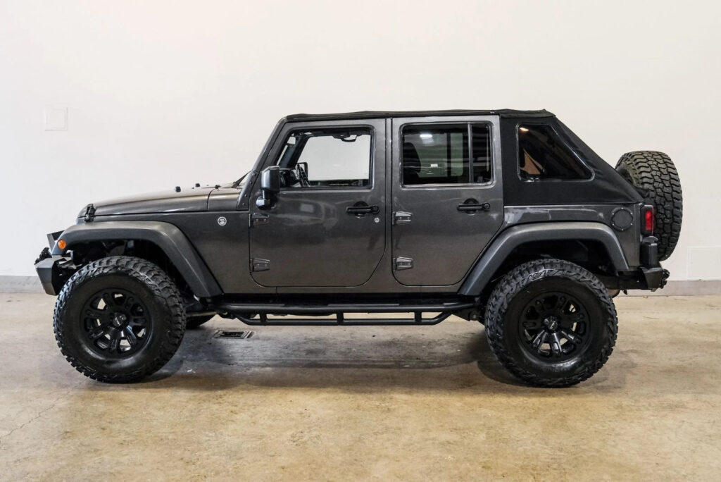 2017 Jeep Wrangler Unlimited Sport S 4X4, Lifted,bumpers,wheels,65k