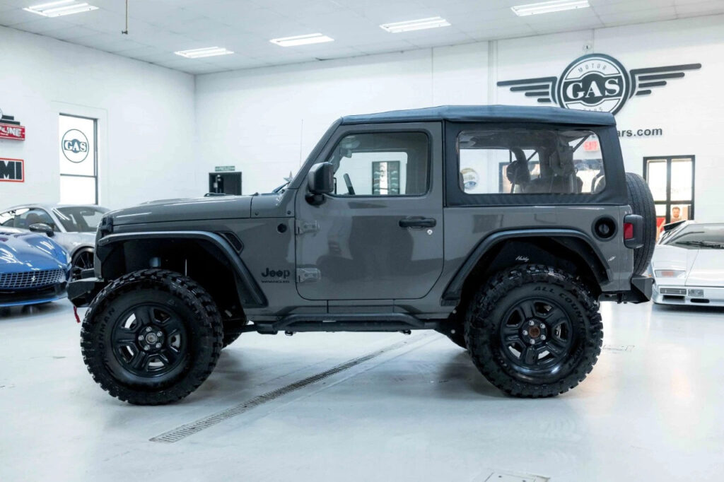 2022 Jeep Wrangler Sport
