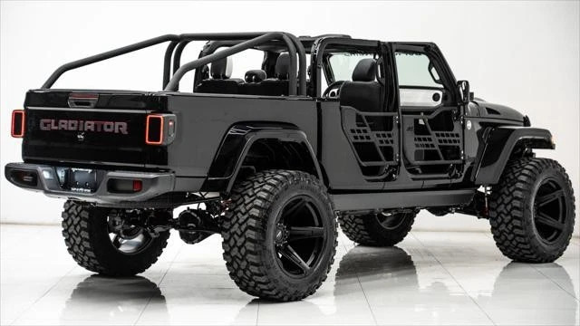 2025 Jeep Gladiator Custom