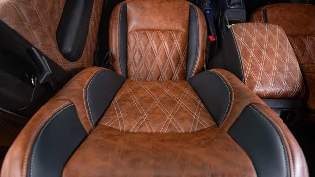 2026 Jeep Gladiator 5 Passenger