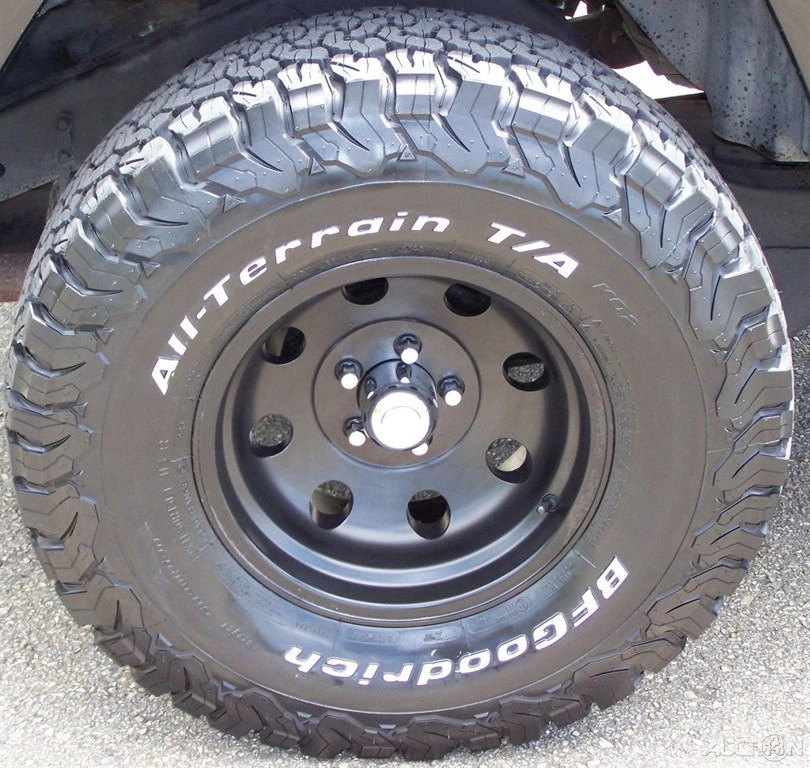 1999 Jeep Wrangler 74k Sahara 5-Speed A/C H.O 4.0L Inline 6CYL 4WD Utility SUV