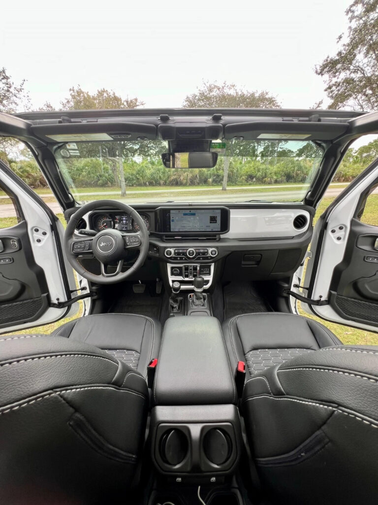 2024 Jeep Gladiator Sport S