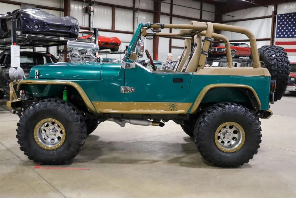1995 Jeep Wrangler / Yj