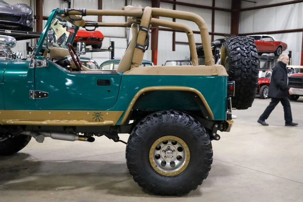 1995 Jeep Wrangler / Yj