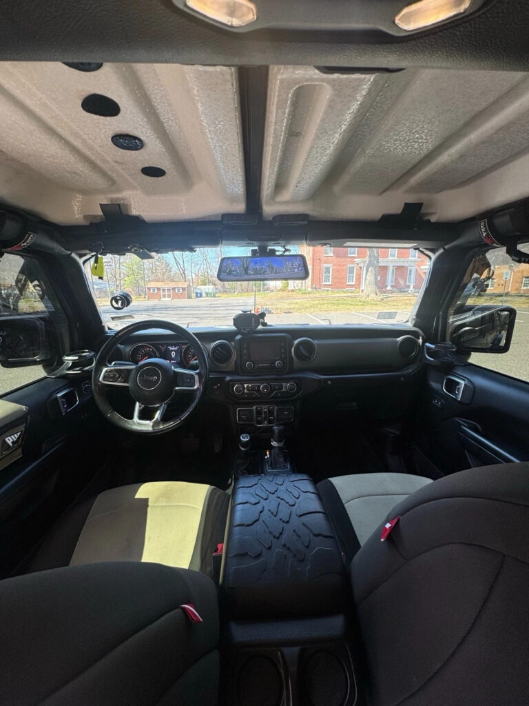 2020 Jeep Gladiator Sport