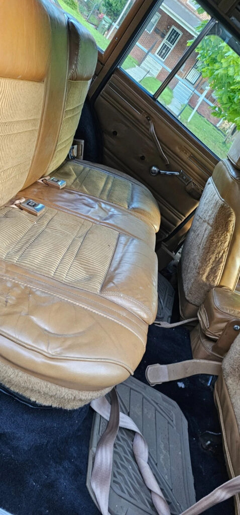 1985 Jeep Wagoneer