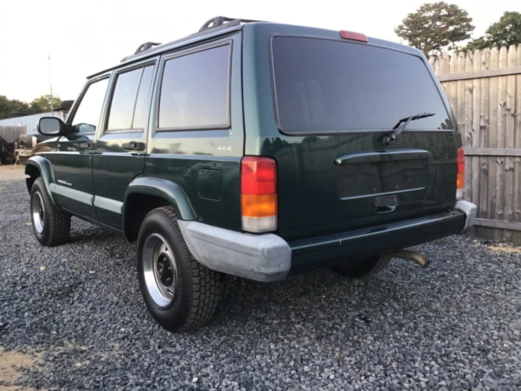 1999 Jeep Cherokee Sport