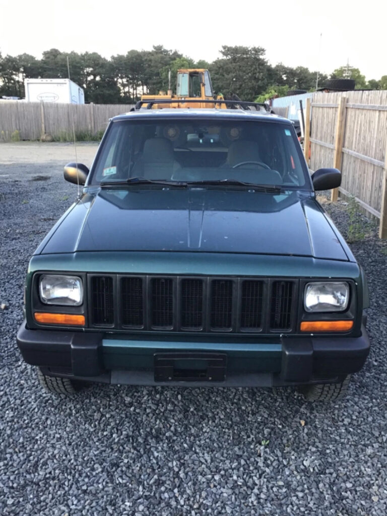 1999 Jeep Cherokee Sport
