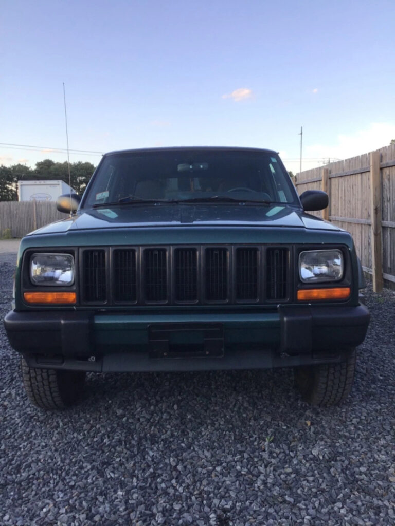 1999 Jeep Cherokee Sport