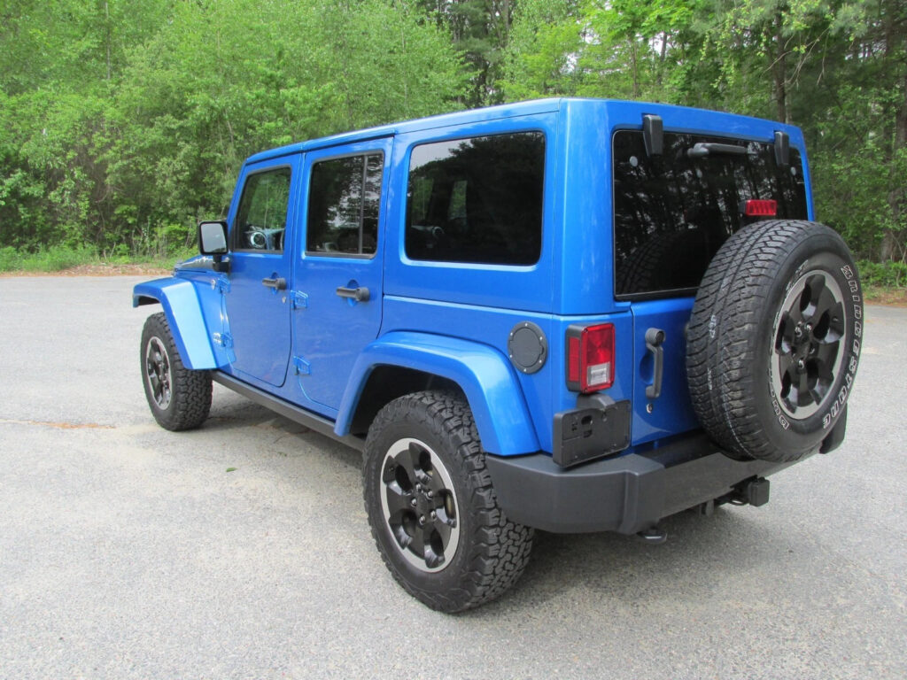 2014 Jeep Wrangler Sahara Polar Edition