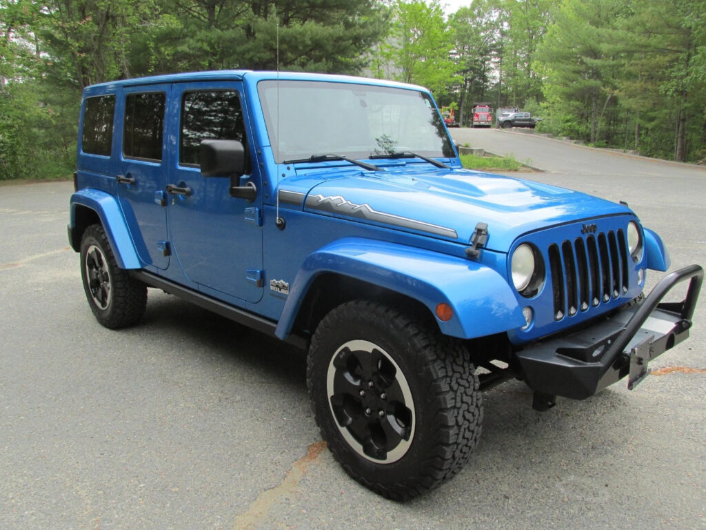 2014 Jeep Wrangler Sahara Polar Edition