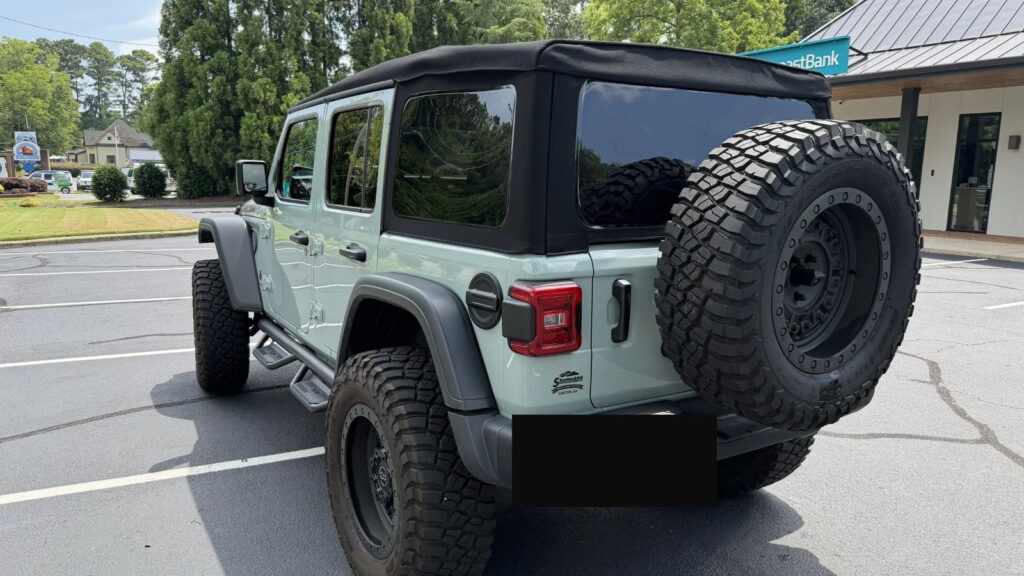 2023 Jeep Wrangler Rubicon