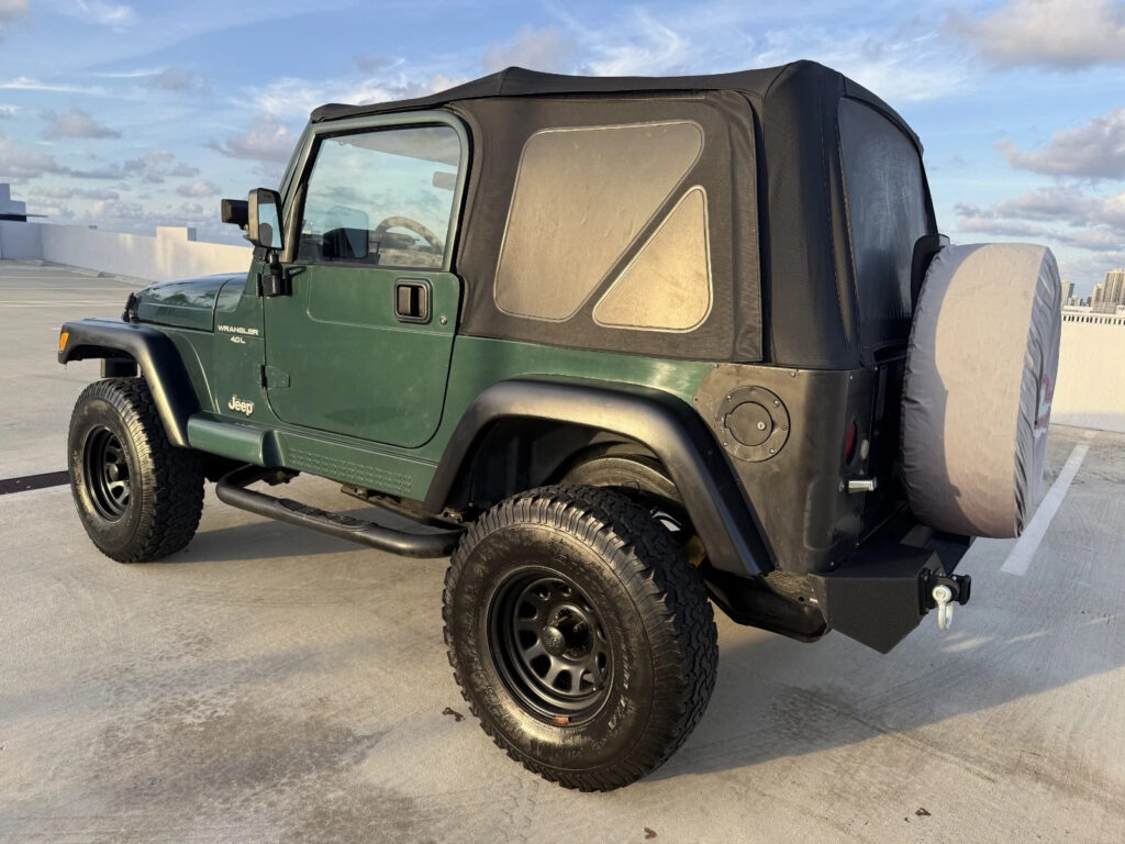 2000 Jeep Wrangler Sahara