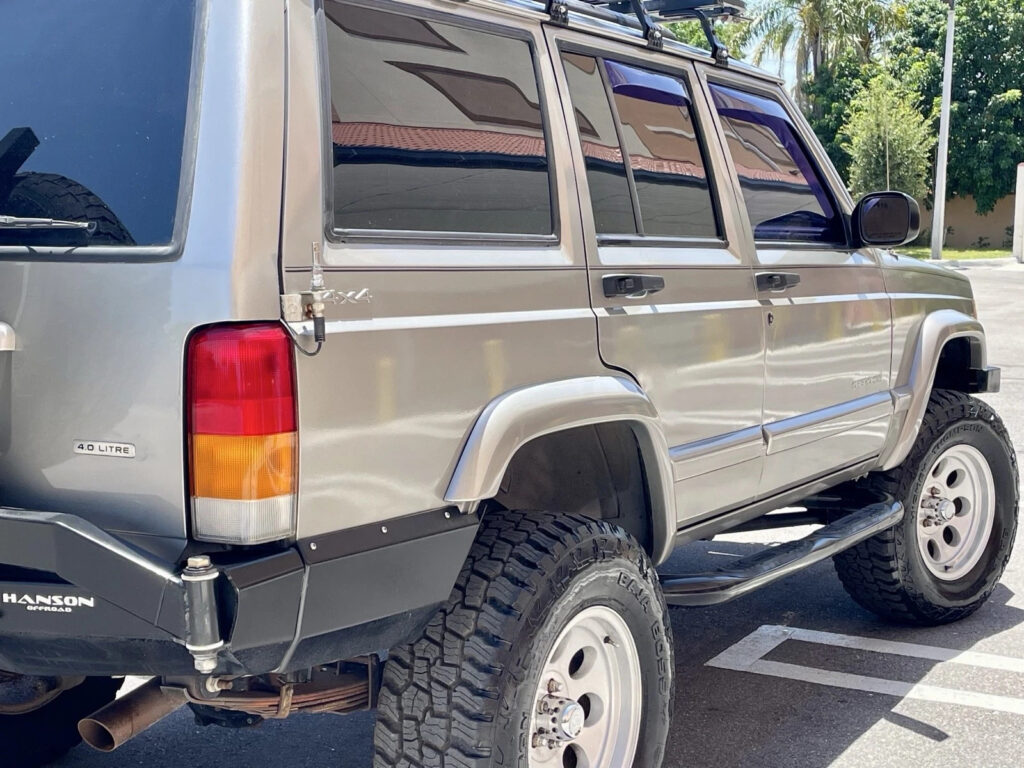 2001 Jeep Cherokee XJ Supercharged ARB Fox 4×4 Lift