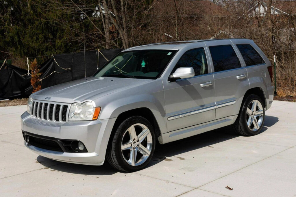 2006 Jeep Grand Cherokee Srt-8