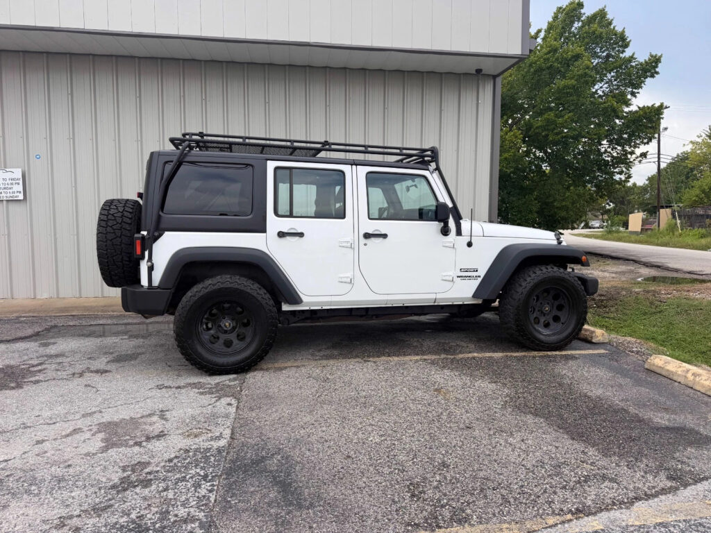 2013 Jeep Wrangler Sport