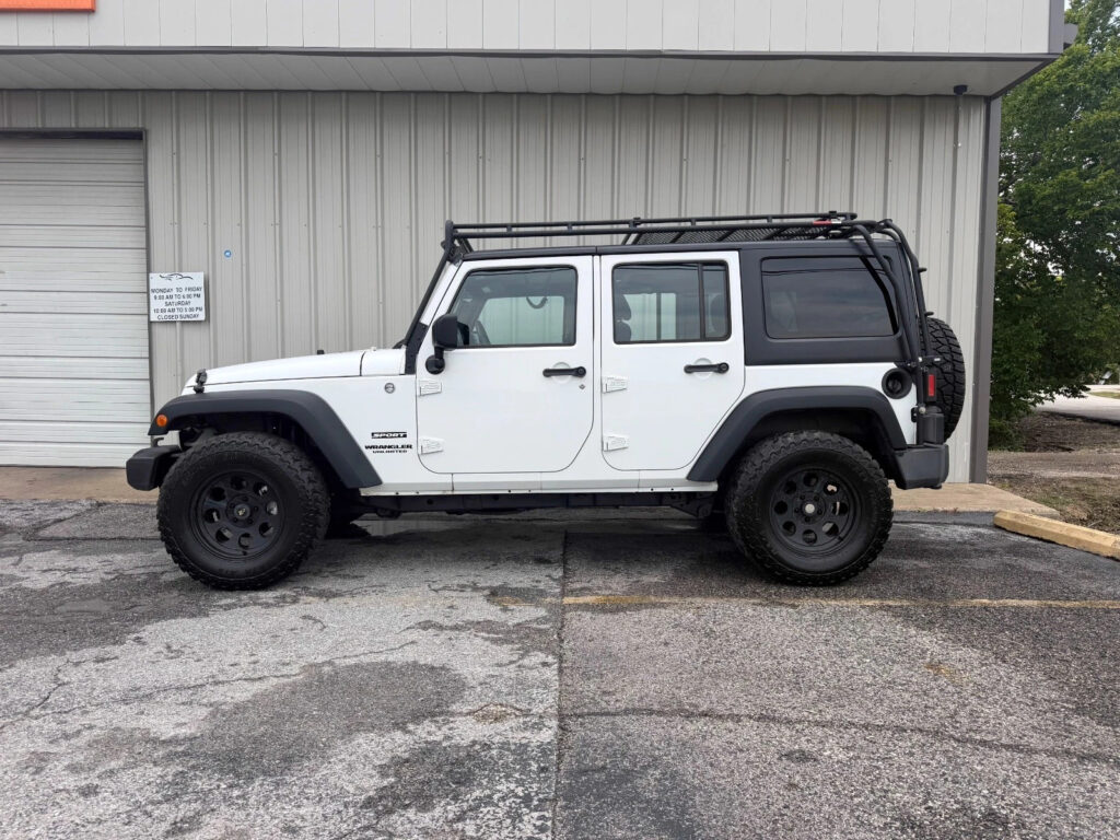 2013 Jeep Wrangler Sport